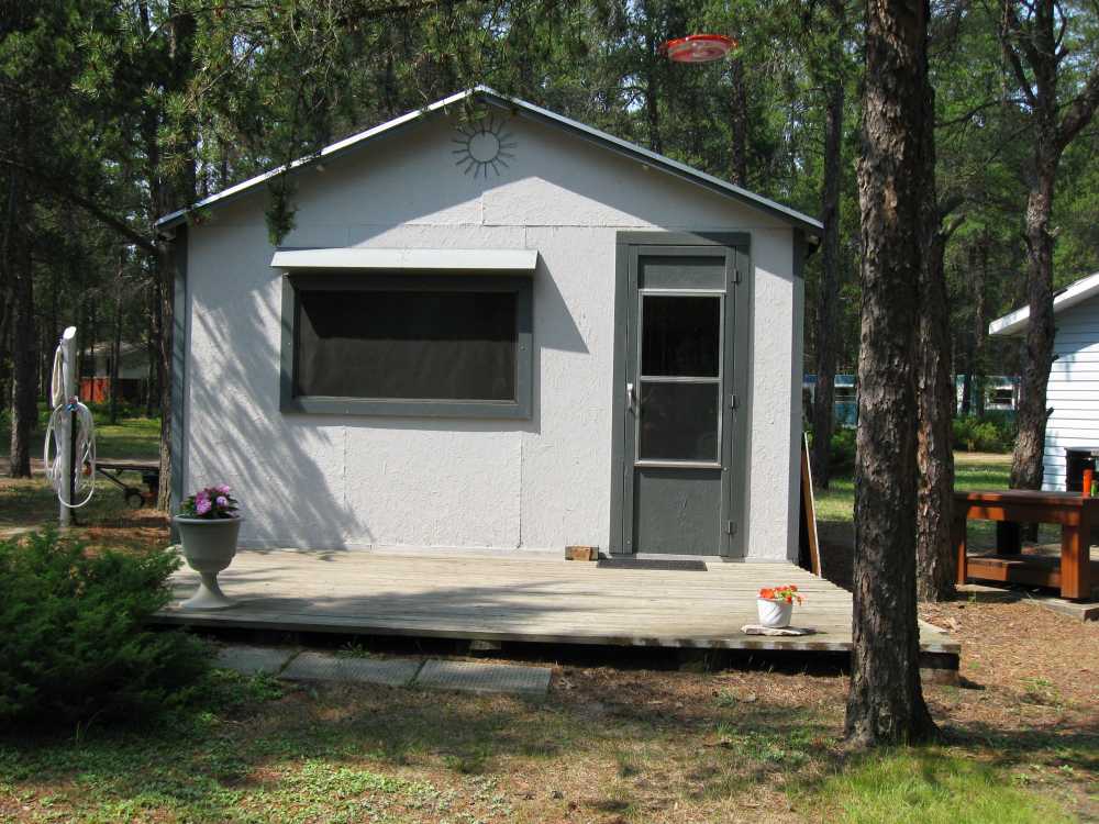 Naturist Legacy History: Gallery 04/01...Moving our cottage to the new park