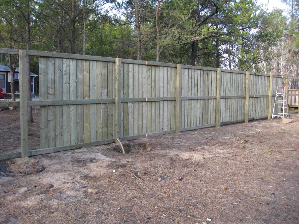 Naturist Legacy History: Gallery 24/03...Building the swimming pool fence
