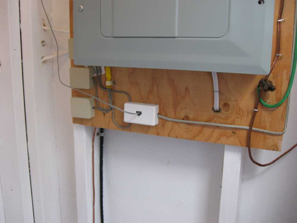 Naturist Legacy History: Gallery 25/02...Washroom/shower building completed