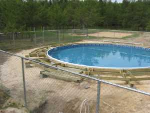 Naturist Legacy History: Gallery 28/05...Building a splash deck for the pool
