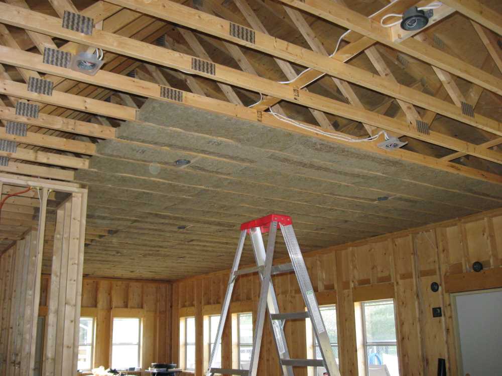 Naturist Legacy History: Gallery 48/01...Insulation, vapour barrier, drywall